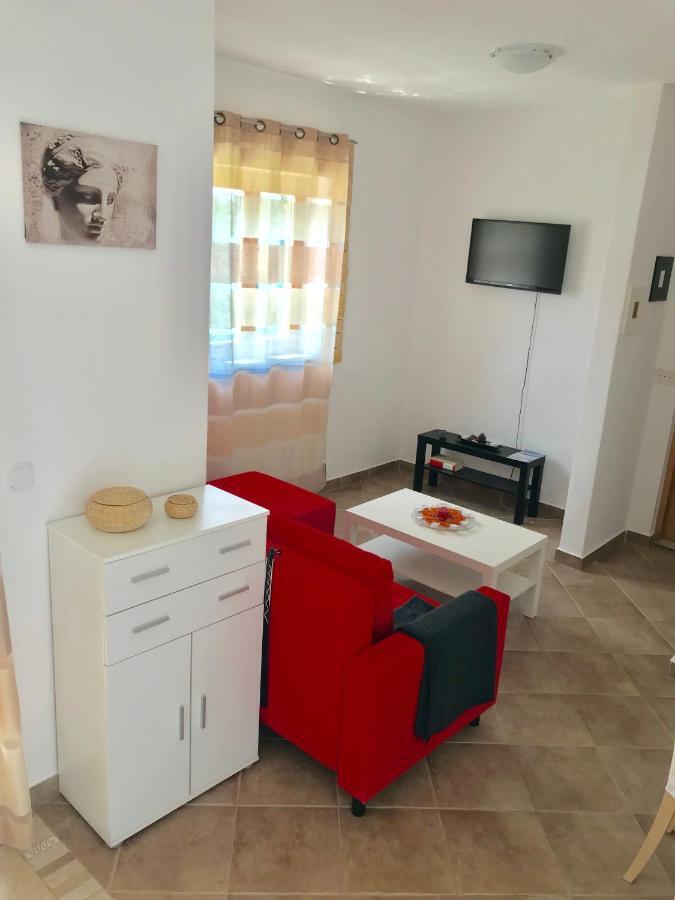 Apartment Pepa Starigrad Paklenica Exteriör bild